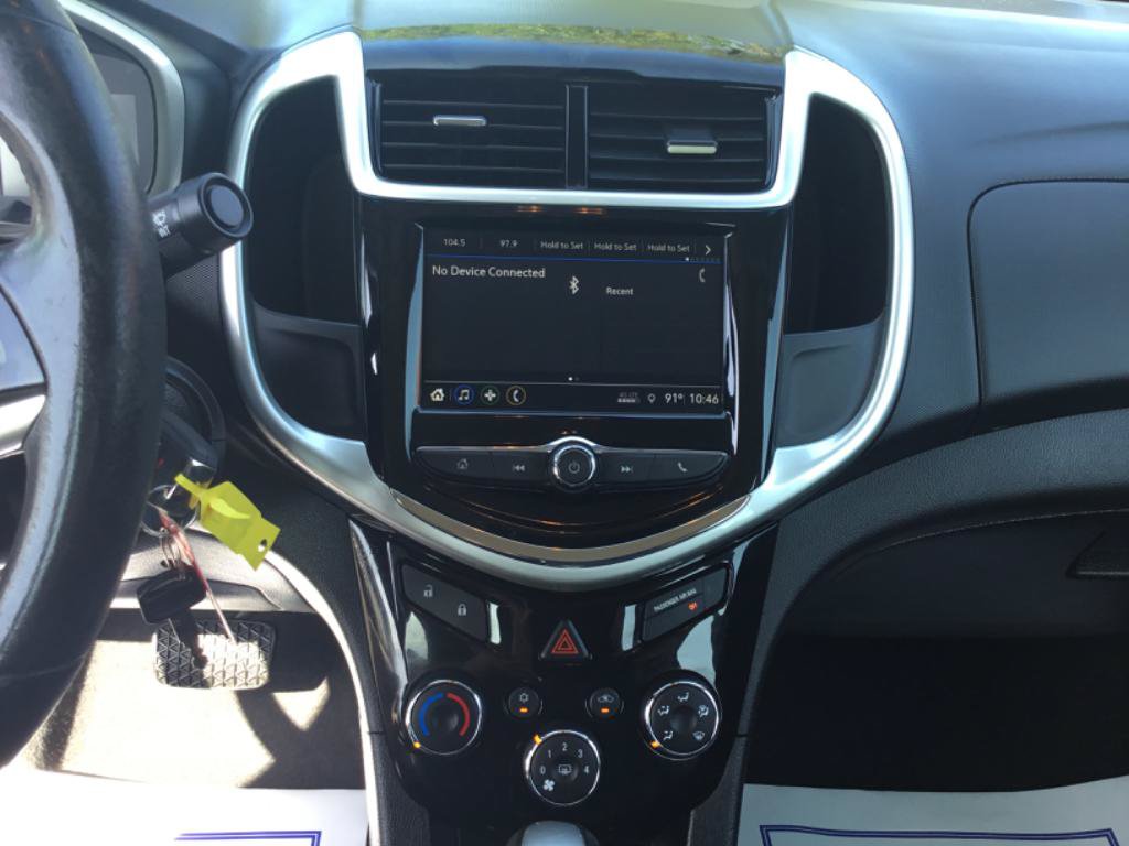 Used 2018 Chevrolet Sonic LT w/ RS Package FWD image 30