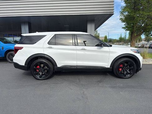 Certified 2022 Ford Explorer ST w/ Equipment Group 401A AWD/4WD image 3