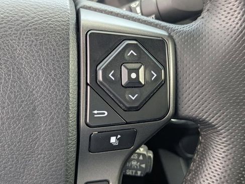 Used 2023 Toyota Tacoma TRD Off-Road image 24