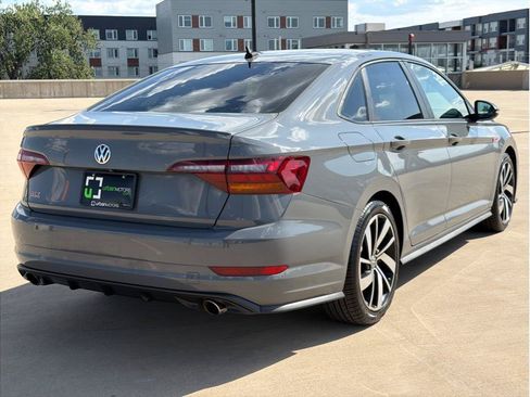 Used 2019 Volkswagen Jetta GLI Autobahn FWD image 8