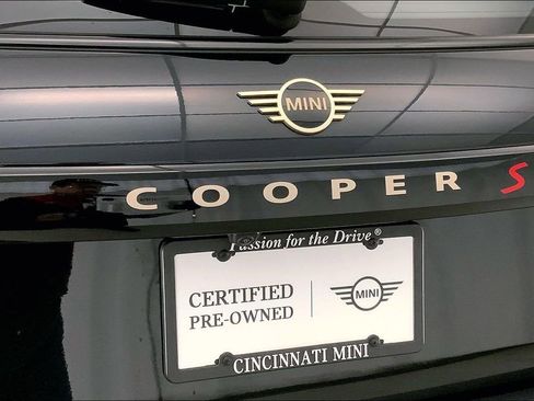 Certified 2025 MINI Cooper S image 7