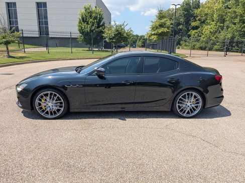 Certified 2022 Maserati Ghibli Modena image 2