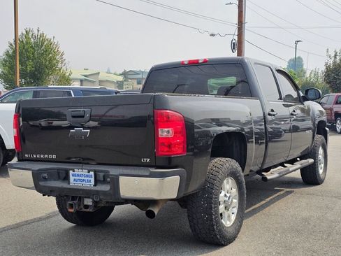 Used 2012 Chevrolet Silverado 2500 LTZ w/ LTZ Plus Package AWD/4WD image 4