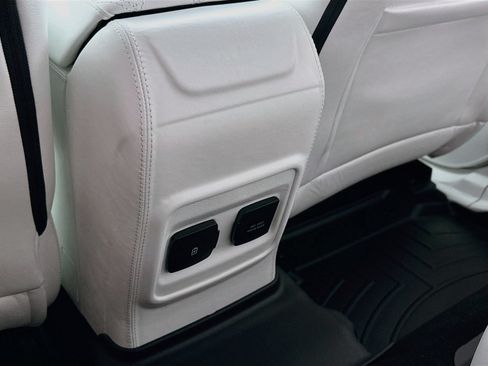 Used 2025 Ford Bronco Badlands AWD/4WD image 27