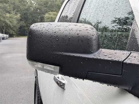 Used 2017 RAM 1500 Big Horn image 11