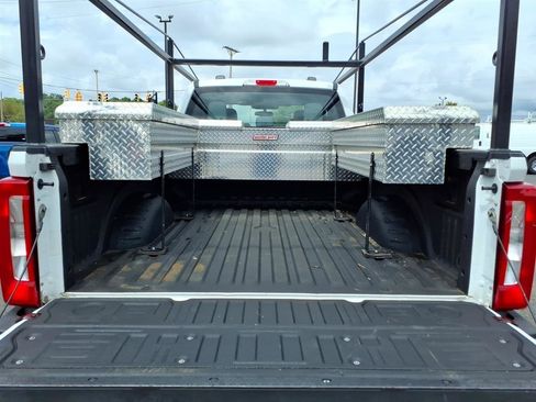 Used 2023 Ford F250 XL w/ XL Chrome Package AWD/4WD image 16