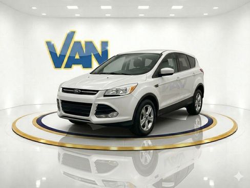 Used 2014 Ford Escape SE w/ Equipment Group 201A FWD image 1