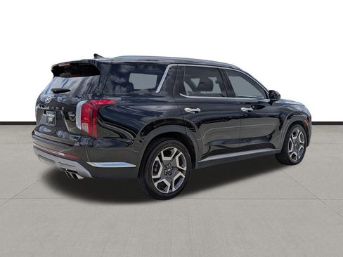 Used 2023 Hyundai Palisade Limited w/ Cargo Package image 5