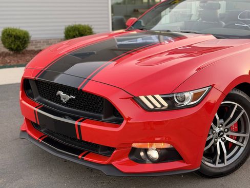 Used 2015 Ford Mustang GT Premium w/ Equipment Group 401A RWD image 5