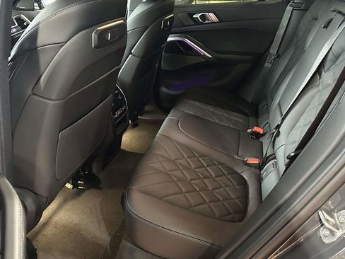New 2026 BMW X6 xDrive40i w/ Climate Comfort Package image 8