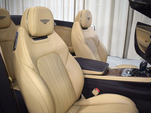 New 2026 Bentley Continental GTC image 23