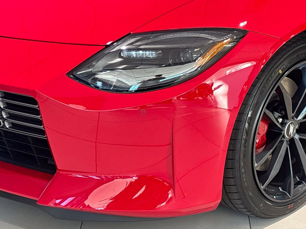 New 2026 Nissan Z Performance w/ Floor Mat Package RWD image 2