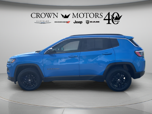 Used 2022 Jeep Compass Latitude AWD/4WD image 8