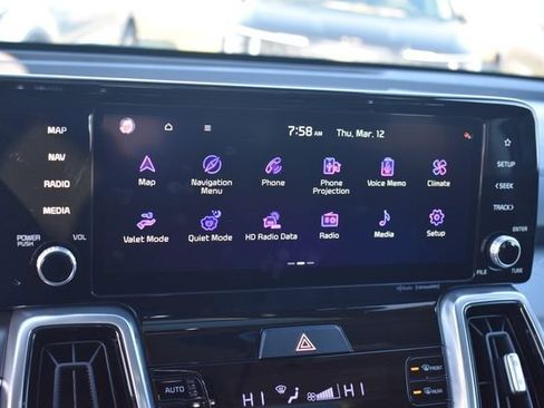 Certified 2023 Kia Sorento SX image 32