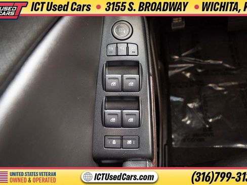 Used 2019 GMC Yukon SLT AWD/4WD image 8