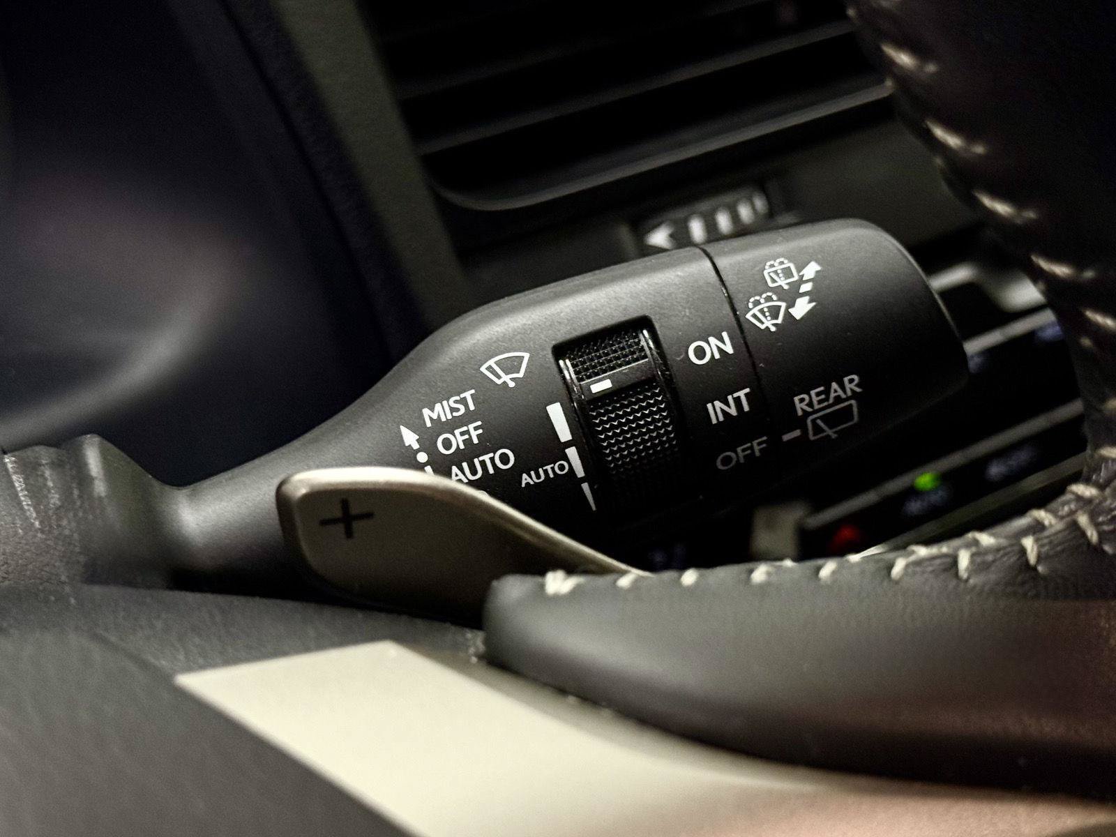 Used 2020 Lexus RX 450h AWD w/ Premium Package image 22