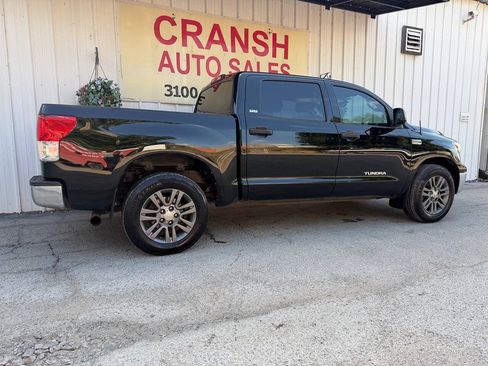 Used 2013 Toyota Tundra 2WD CrewMax w/ SR5 Pkg image 3