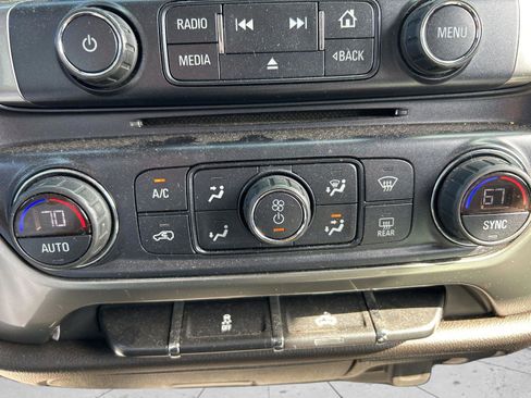 Used 2019 Chevrolet Silverado 1500 LT w/ All Star Edition image 22