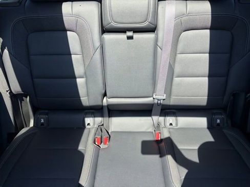 Used 2025 Chevrolet Blazer EV LT image 15