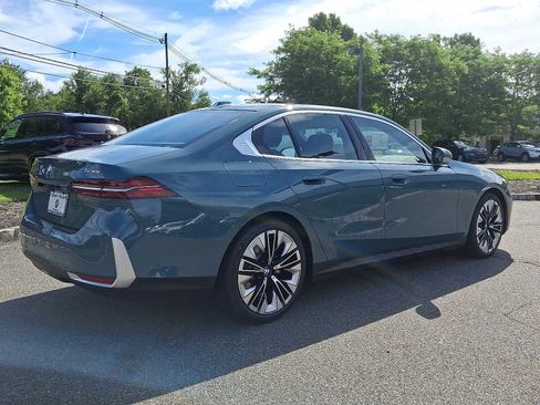 New 2025 BMW 530i xDrive AWD/4WD image 4