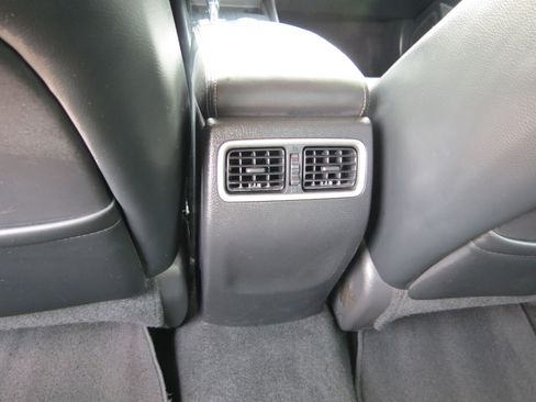 Used 2016 Nissan Altima 3.5 SL image 33