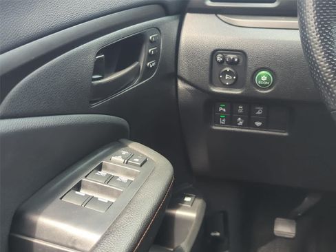 Used 2024 Honda Ridgeline TrailSport image 23