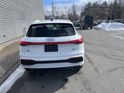 Used 2025 Audi Q5 Premium w/ Convenience Package image 30