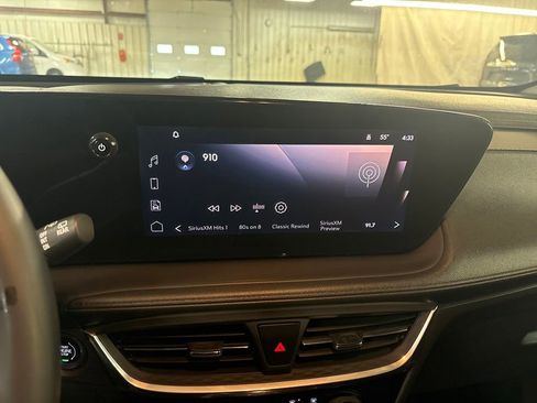 Certified 2024 Buick Encore GX Sport Touring AWD/4WD image 22