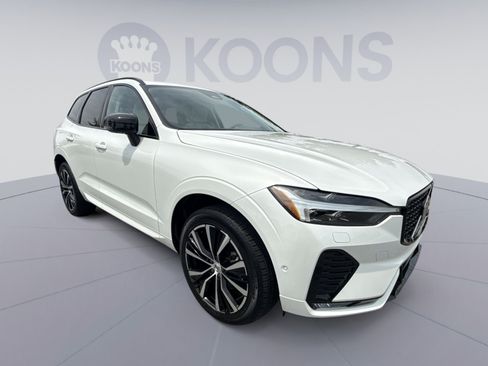 Used 2025 Volvo XC60 B5 Plus w/ Protection Package Premier AWD/4WD image 18