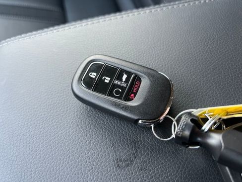 Used 2023 Honda Pilot EX-L image 31