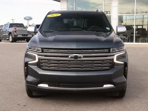 Used 2021 Chevrolet Tahoe Premier w/ Premium Package image 2