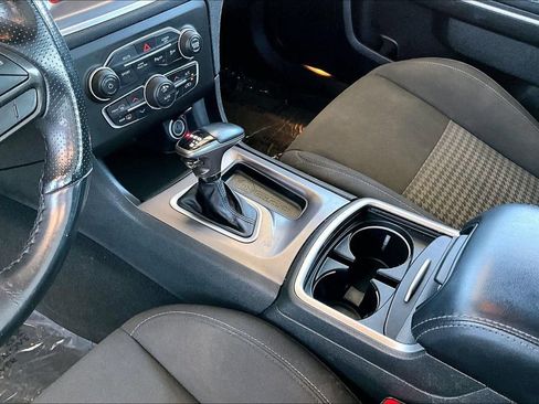 Used 2022 Dodge Charger R/T RWD image 17