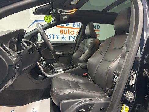Used 2016 Volvo XC60 T6 image 11