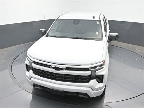 Used 2023 Chevrolet Silverado 1500 RST w/ Z71 Off-Road Package image 31