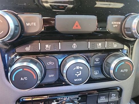 Used 2022 RAM 1500 Laramie image 22