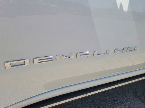 New 2026 GMC Sierra 2500 Denali Ultimate image 9