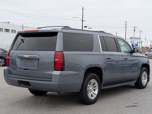 Used 2016 Chevrolet Suburban LT w/ Max Trailering Package image 5