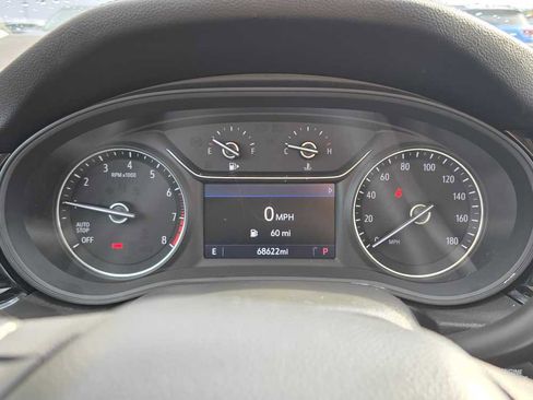 Used 2019 Buick Regal Preferred image 20