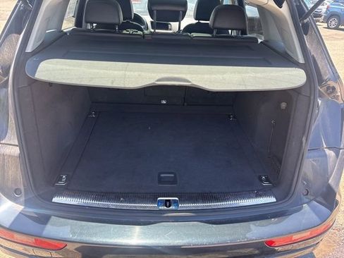 Used 2017 Audi Q5 2.0T Premium Plus w/ Technology Package AWD/4WD image 6