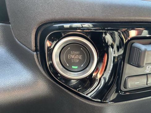 New 2026 GMC Sierra 1500 Elevation AWD/4WD image 17