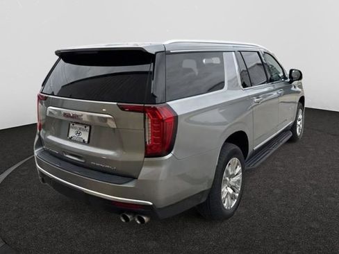 Used 2024 GMC Yukon XL Denali image 3