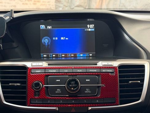 Used 2013 Honda Accord Sport image 13