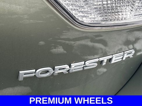 Used 2020 Subaru Forester Limited w/ Popular Package #3 image 12
