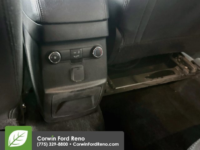 Used 2017 Ford Explorer XLT AWD/4WD image 24