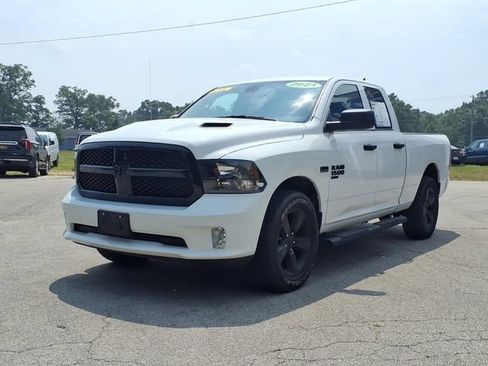 Used 2021 RAM 1500 Express w/ Wheel & Sound Group AWD/4WD image 3