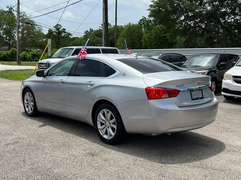 Used 2019 Chevrolet Impala LT FWD image 8