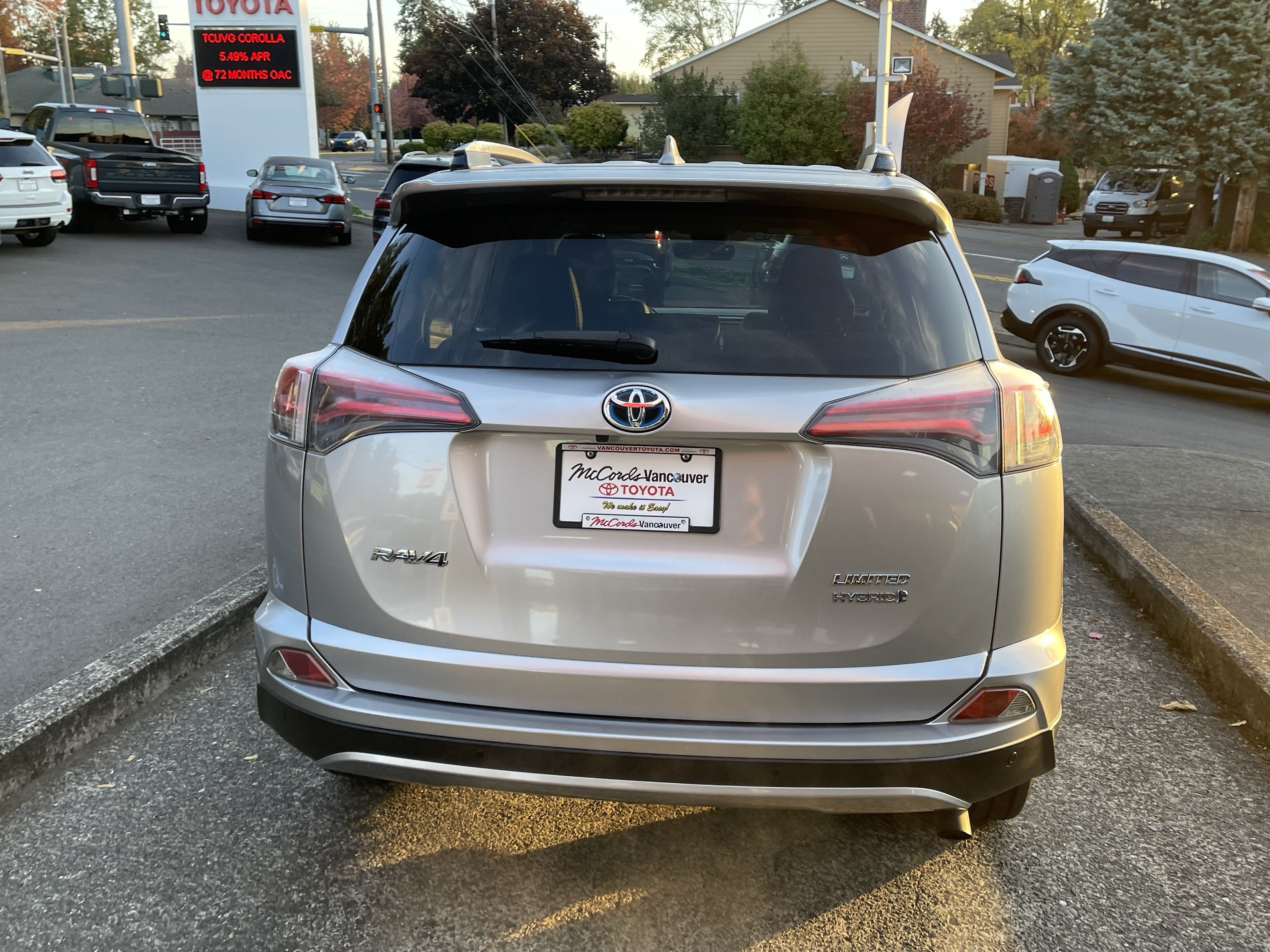 Used 2017 Toyota RAV4 Limited w/ All Weather Liner Package AWD/4WD image 5
