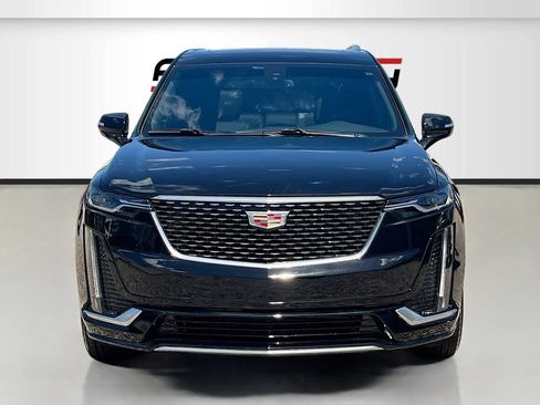 Used 2024 Cadillac XT6 Luxury AWD/4WD image 2