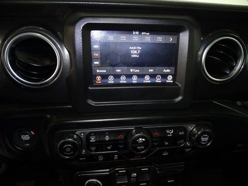 Certified 2021 Jeep Wrangler Unlimited Sahara image 12