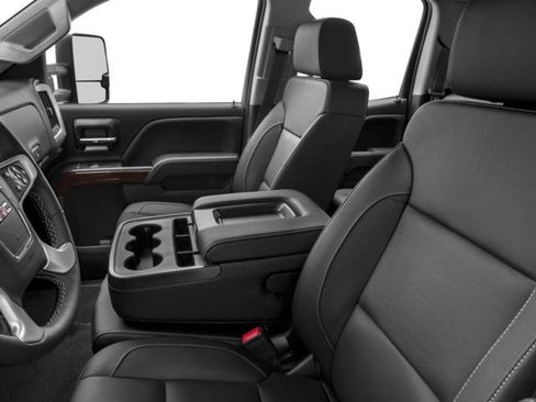 Used 2016 GMC Sierra 3500 SLE w/ SLE Preferred Package image 9